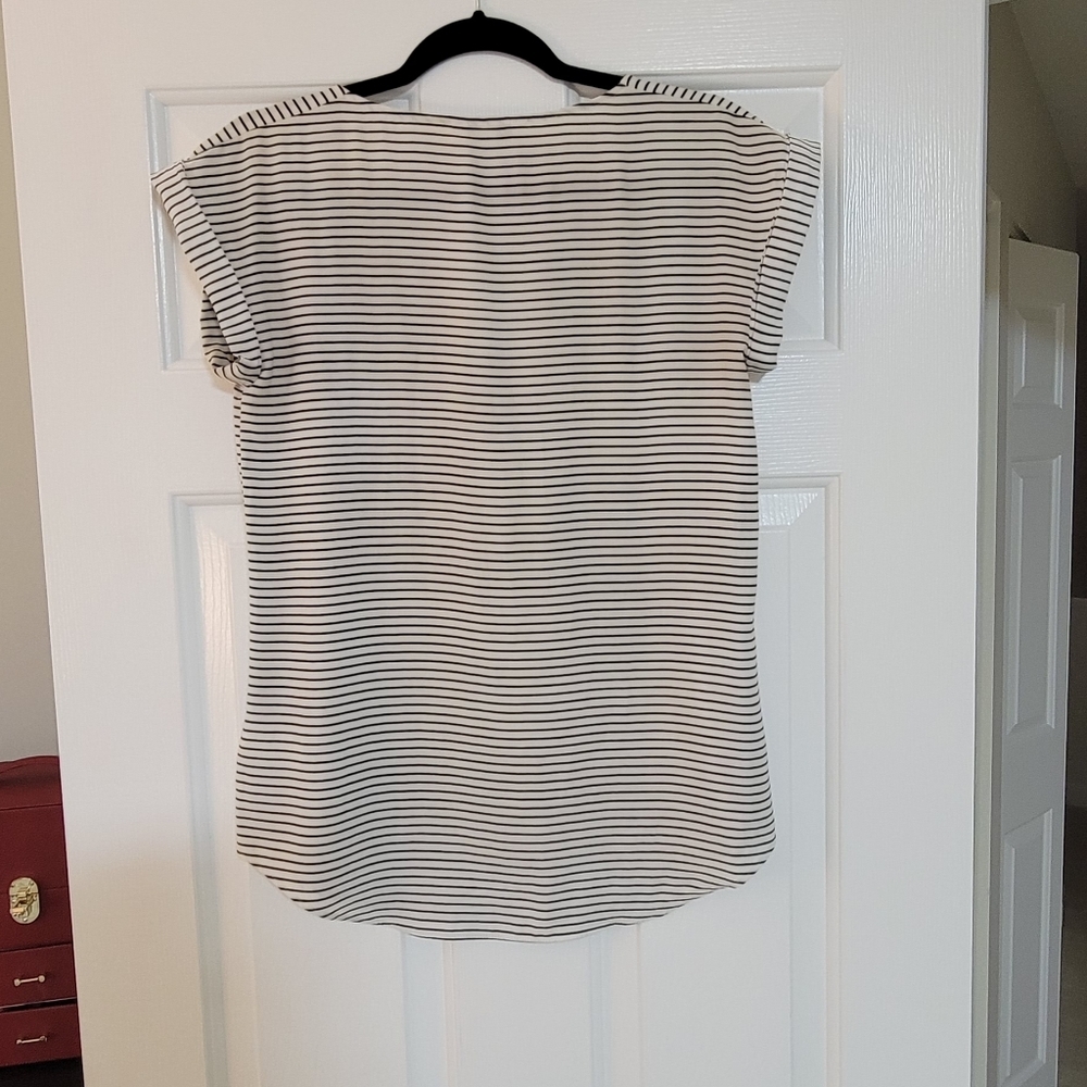 Express Shirt - Picture 4 of 6